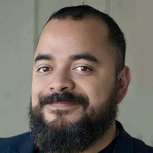 Eduardo Cisneros