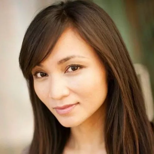 Jennifer Paz