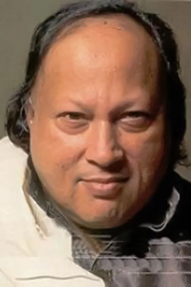 نصرت فتحعلی خان
