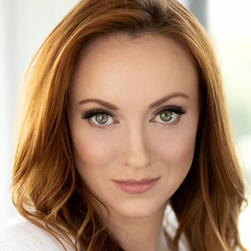Fiona Vroom
