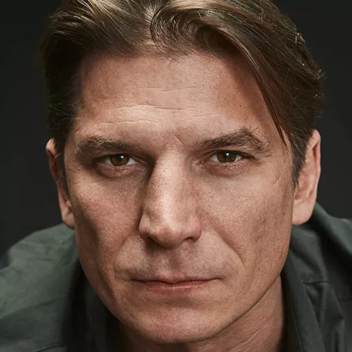 Luka Peros