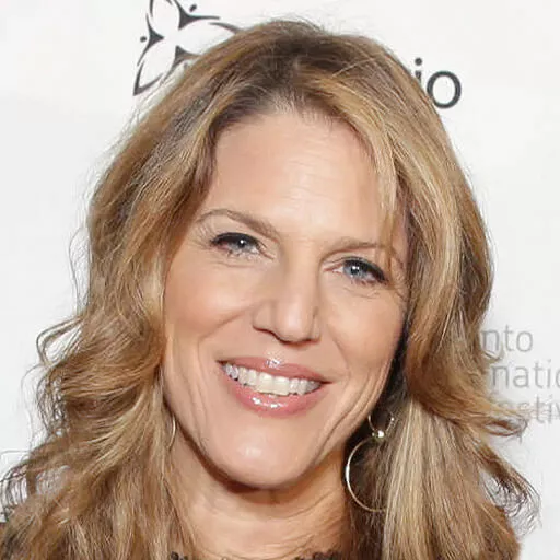 Lynn Harris