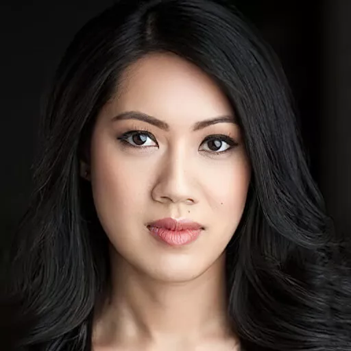Stephanie Cho