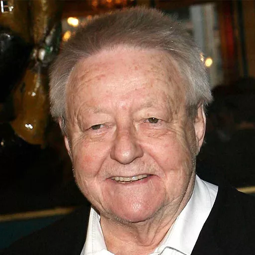Roger Dumas