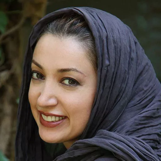 نگار عابدی