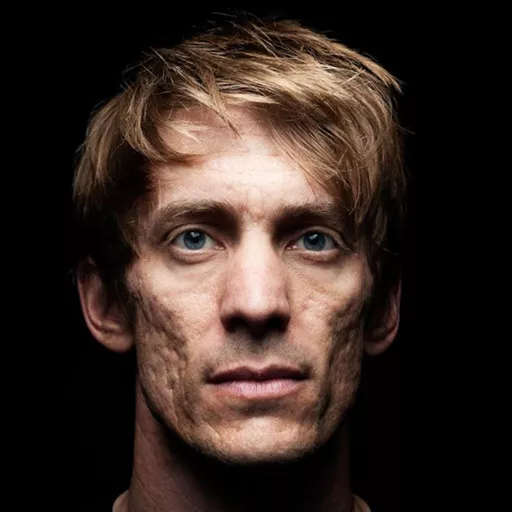 Sean Tucker