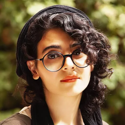 منا رمضانی