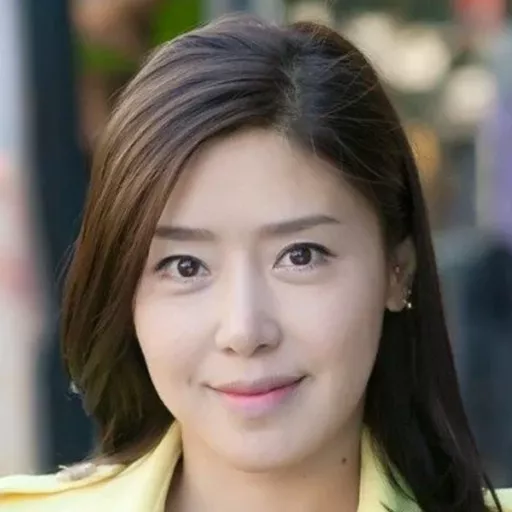 Eun-mi Lee