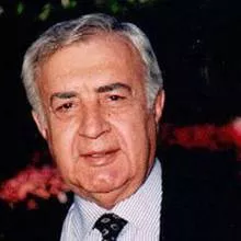 مصطفی عقاد