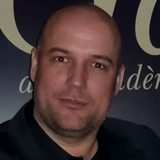 Alex Colls