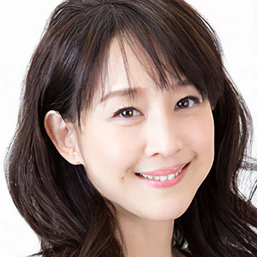 Shoko Aida