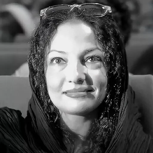 مریم نراقی