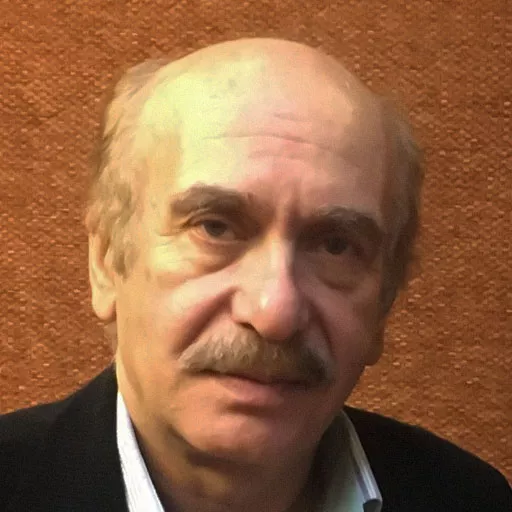 داریوش کاردان