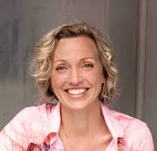 Gillian Ferrabee