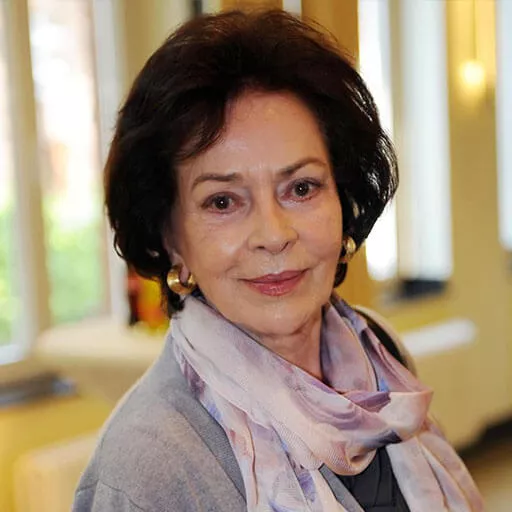 کارین دور
