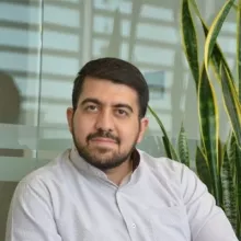محسن نقی زاده