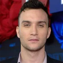 آری میلن