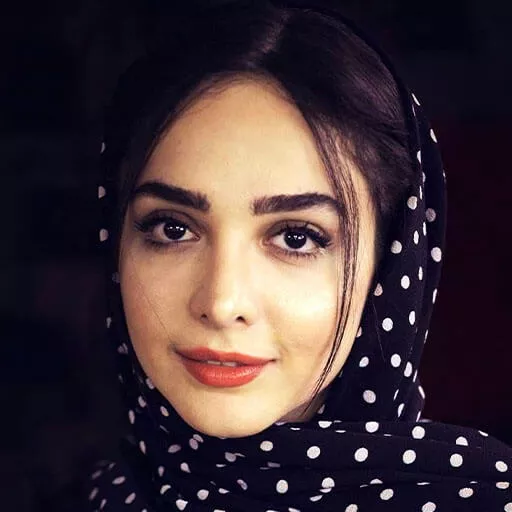 المیرا دهقانی