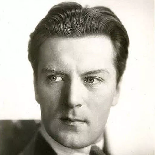 Dennis King