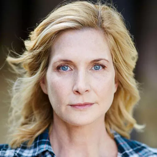 Julie Lancaster