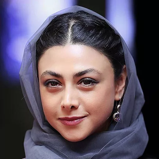 آزاده صمدی