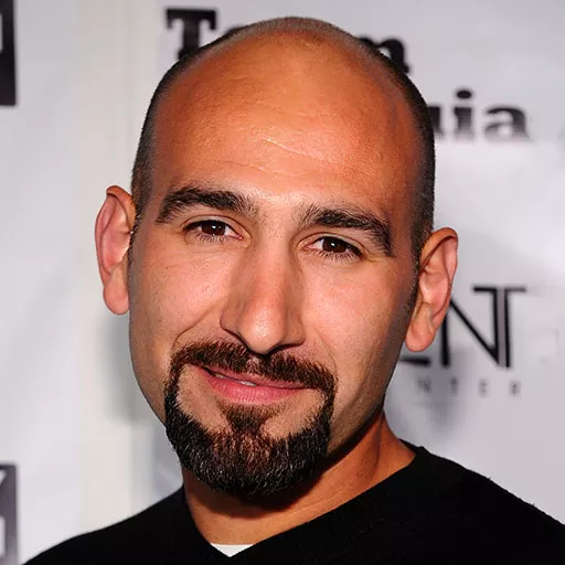 Jason Manuel Olazabal