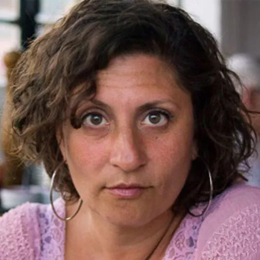 Shoshana Sperling