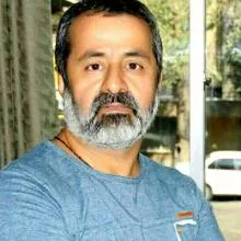 منوچهر زبردست