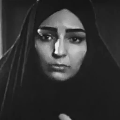 مینا فرامرزی