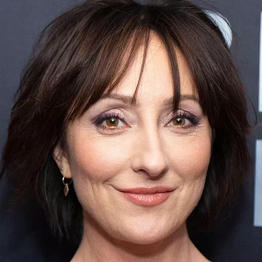 Carmen Cusack