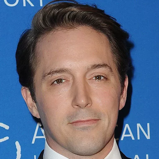 Beck Bennett