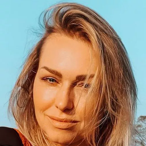 Leticia Cline