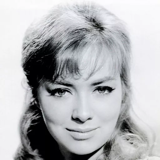 Beth Rogan