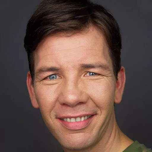 Nigel Travis
