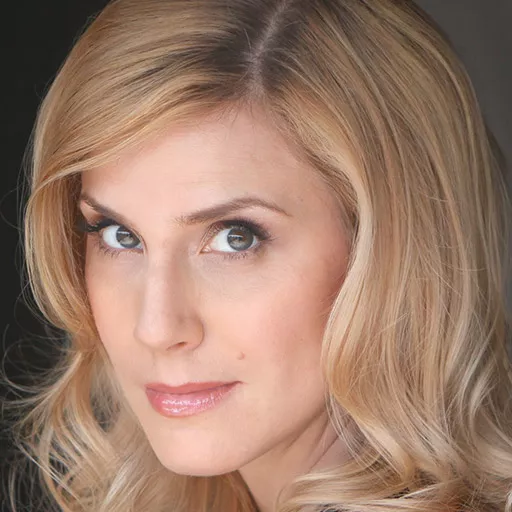 Kirsten Holly Smith