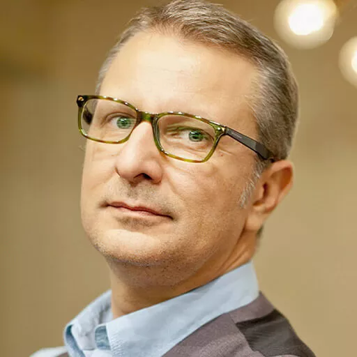 Yekta Kopan