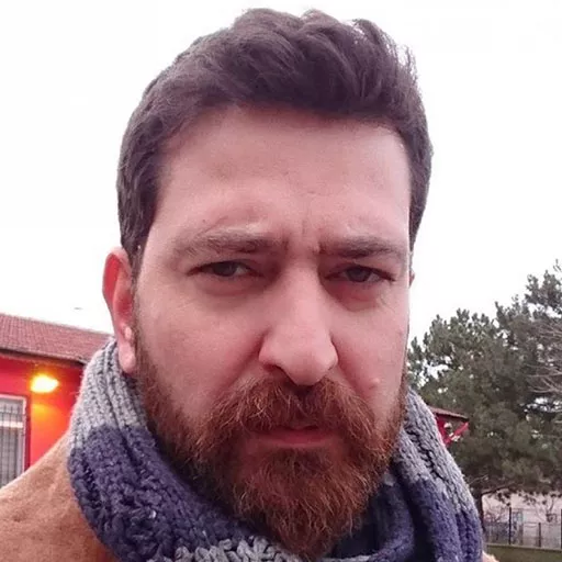 سلیمان کاراهمت
