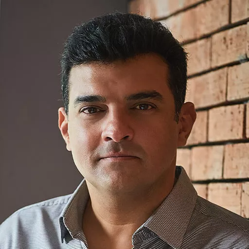 سیدارت روی کاپور