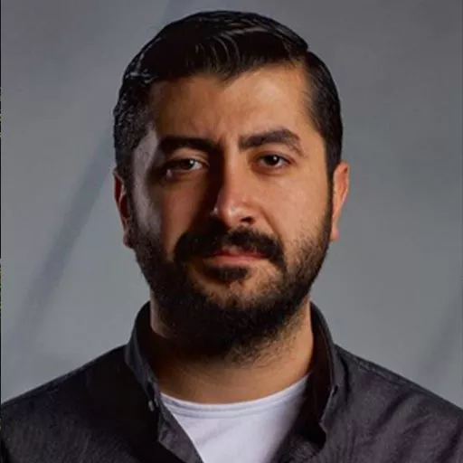 اونور اکبی