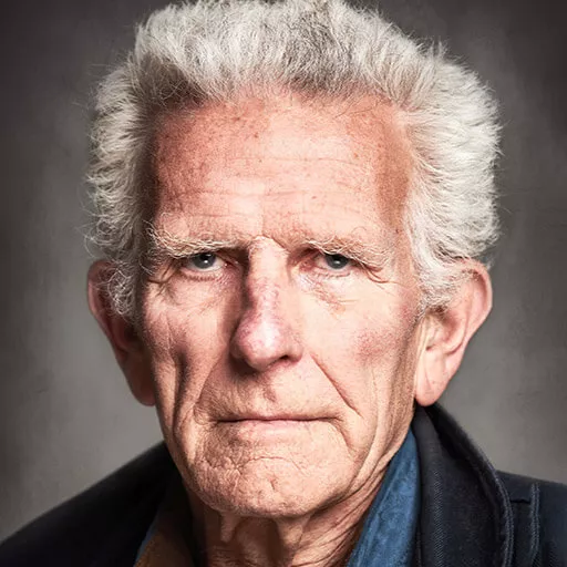 Colin Bennett