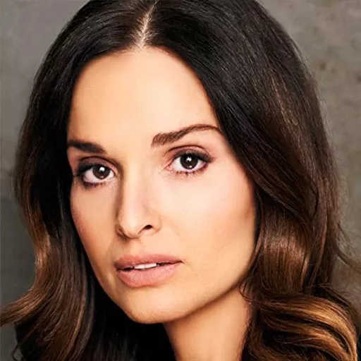 Gloria Votsis