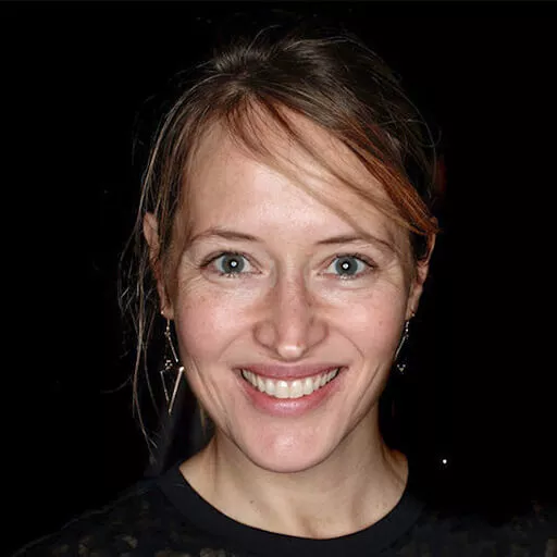 Marta Larralde