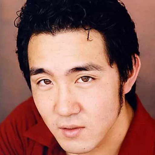 Kenzo Lee