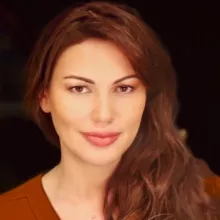 دارین حمزه