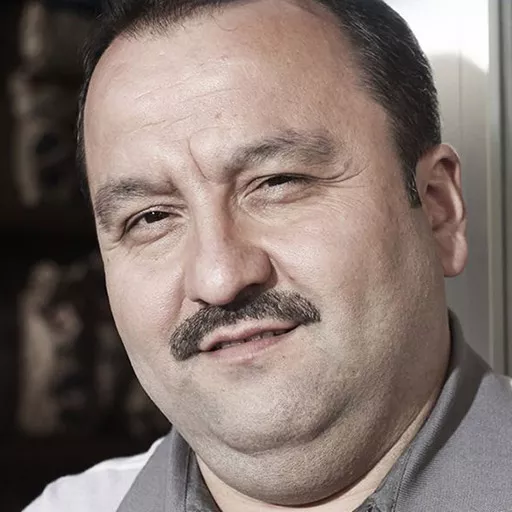 اردم باس