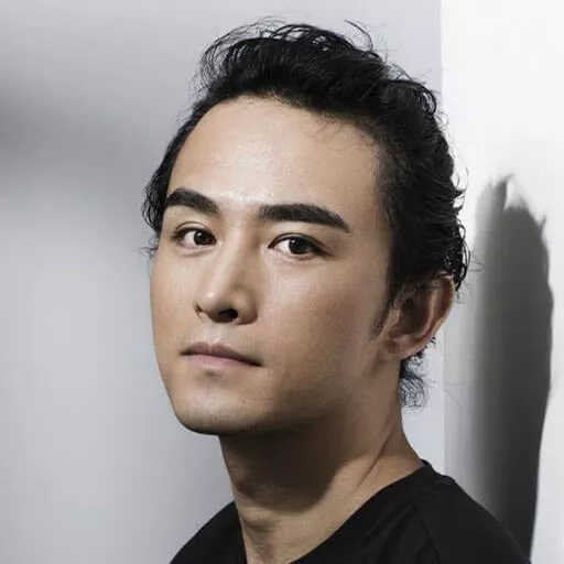 Xiaochen Zhang