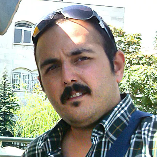 اشکان پورتاجی