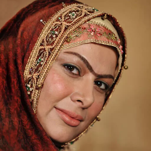 شیرین ایزدی