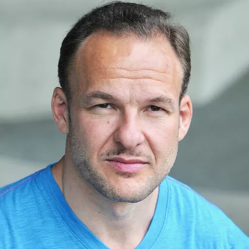 Alfredo Tavares