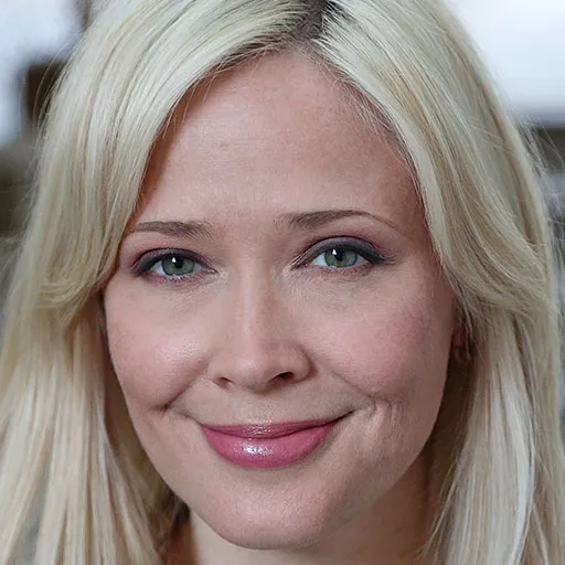 Suzanne Waters